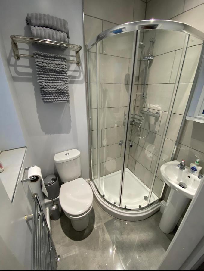 Beckett Guest House 巴恩斯利 外观 照片