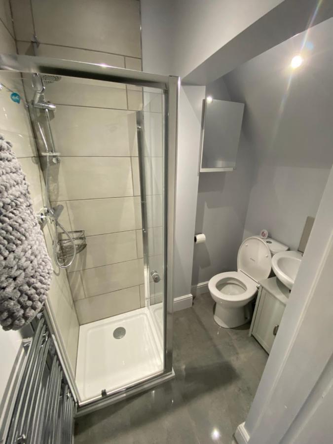 Beckett Guest House 巴恩斯利 外观 照片