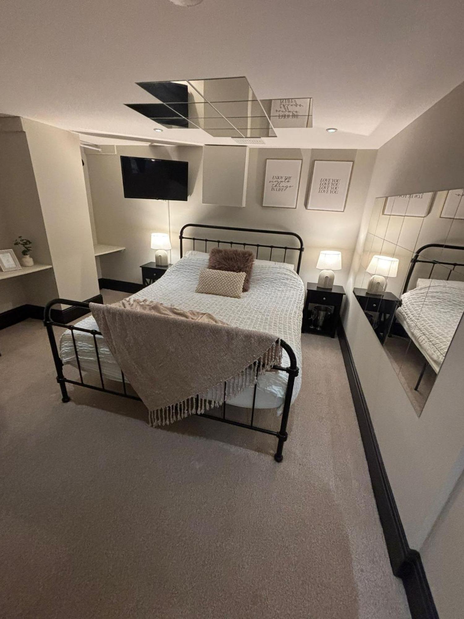 Beckett Guest House 巴恩斯利 外观 照片